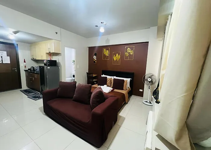 Apartment One Palm Tree - 10a With Balcony - Across Terminal 3 Airport Manila